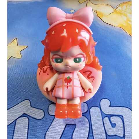 Baby Dora Tiny Bread Bite Mini Blind Box Series: Strawberry Jam Bread (Confirmed Style)