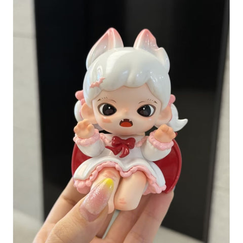 Baby Zoraa Fairytale Town Blind Box Series: Snowland Messenger (Confirmed Style)
