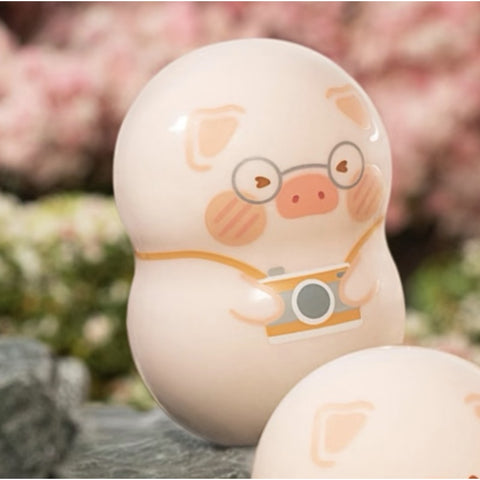LuLu the Piggy Professional Cosplayer Lulu Tumbler Blind Bag Series: Check in Master (Confirmed Style)