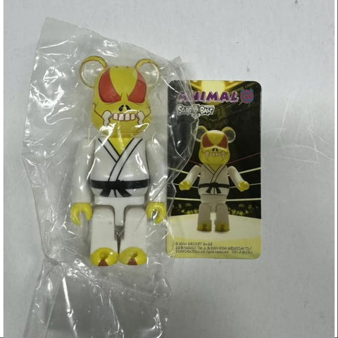 Bearbrick Series 9 ANIMAL SKULL BEE 100%