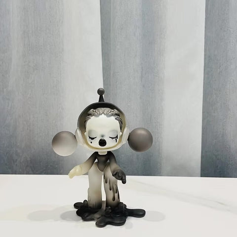 Skullpanda Melting Limited Figure