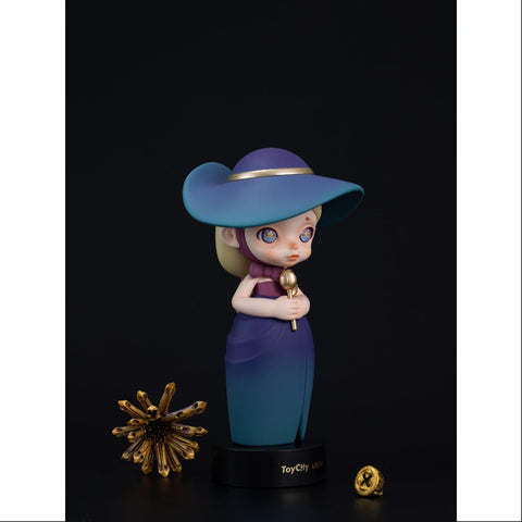 Laura Tulip Golden Age 200% Figurine ToyCity 2021 Limited Edition