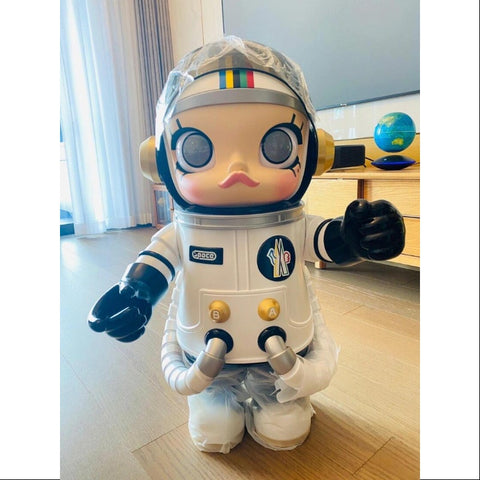 MEGA SPACE MOLLY 1000% MONCLER 2022 LIMITED