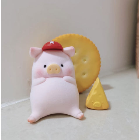 LuLu the Piggy Ritz Sharing We Moment 2022 Limited Edition