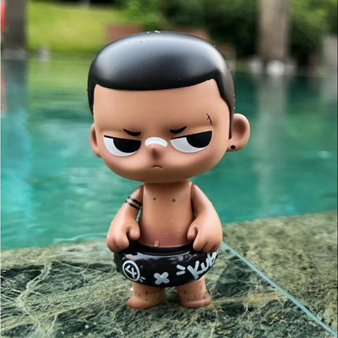 KUBO Swim Ring Black Figurine Art Toy 2022 Limited