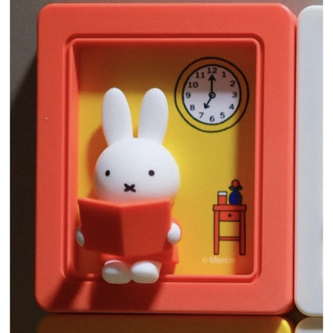 Miffy Frame Stand Blind Box Series: Miffy Studying (Confirmed Style)