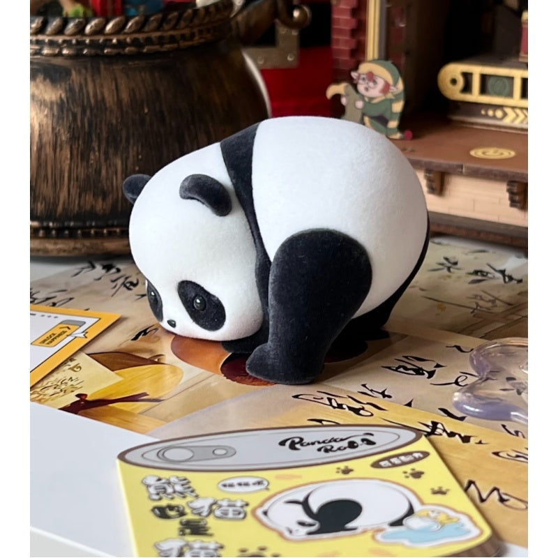 Panda Roll Pandas are also Cats Blind Box Series: Scared Cat (Confirmed Style)
