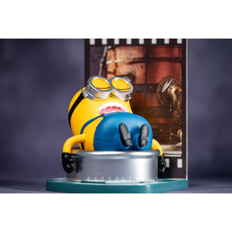 Minions and Monsters Blind Box Series: Sleeping Minion (Confirmed Style)