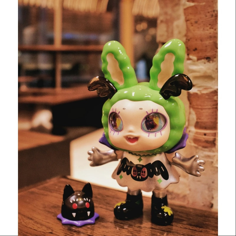 Agan Yeaohua Dark Fairy Tale Series Rabty-Bat Gal