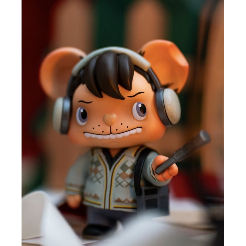 Little Buns The Conjuring Universe Blind Box Series: Ed Warren (Confirmed Style)