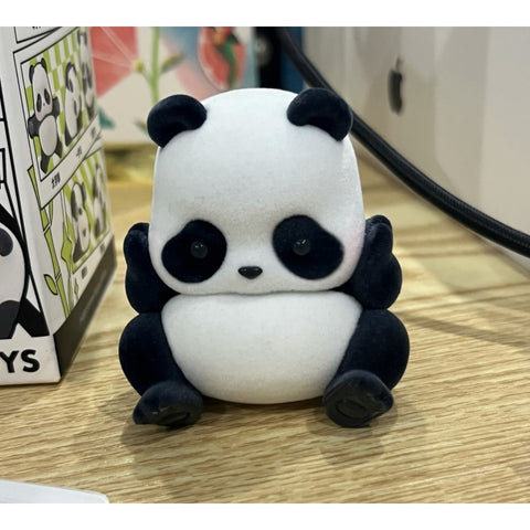 Panda Roll Daily Life Season 2 Blind Box Series: Holding Cheeks (Confirmed Style)
