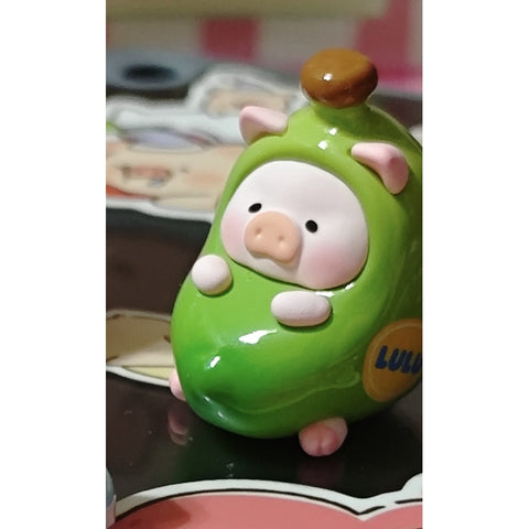 LuLu the Piggy Picnic Party Mini Bean Blind Bag Series: Unripe Banana (Secret, 1/18)