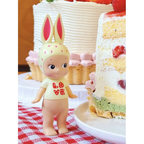 Sonny Angel Strawberry Love Blind Box Series: Rabbit (Confirmed Style)