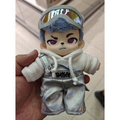 Boy Rayan Urban Walk Vinyl Plush Pendant Blind Box Series: Silver Ski (Confirmed Style)