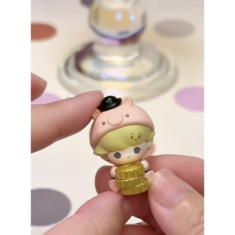 DIMOO WORLD × PIXAR Pop Bean Blind Box Series: Dimoo As Hamm (Confirmed Style)