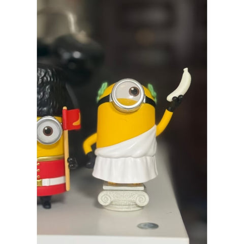 Minions Bello World Blind Box Series: Greek Stuart (Confirmed Style)