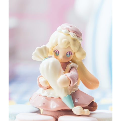 AAMY Witch's Little Kitchen Blind Box Series: Cream Decorator (Confirmed Style)