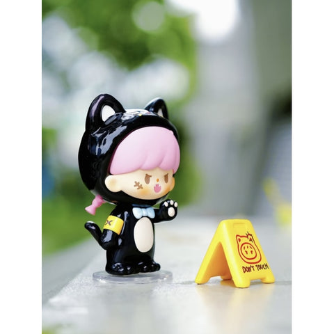 zZoton Naughty Animal City Series Don't Touch Cat