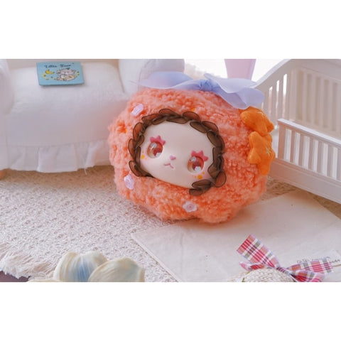Emma Floral Seasons Vinyl Plush Blind Box Series: Autumn Maple (Confirmed Style)