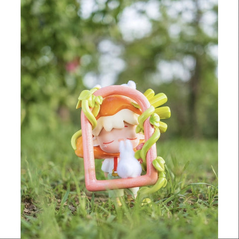 MIMI Little World Sweet Conquests Series Blushing Carrot's Confession