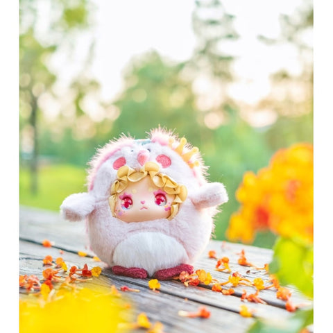 Emma Birdie Escape Vinyl Plush Blind Box Series: Flamingo (Confirmed Style)