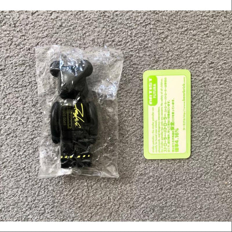 Bearbrick Series 5 ARTIST FUTURA Black 100%