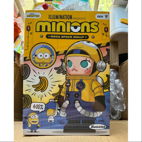 MEGA SPACE MOLLY 400 Minions 2024 LIMITED TOYSEZ mega-space-molly-400-minions-2024-limited-toysez
