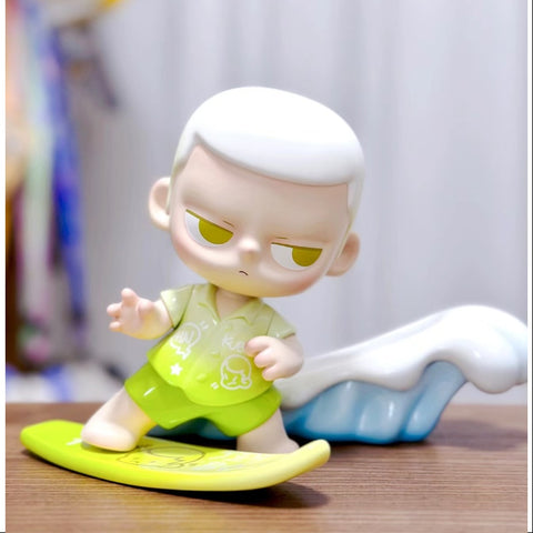 KUBO Summer Surfing Green Ver. Figurine Art Toy 2023 Limited