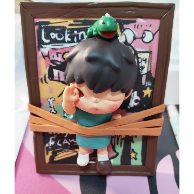 Hirono Seeing Art Toy Figurine 2023 LIMITED