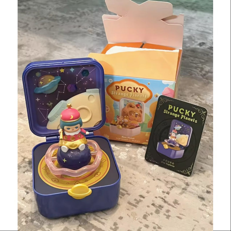 PUCKY Strange Planets Series – TOYSEZ