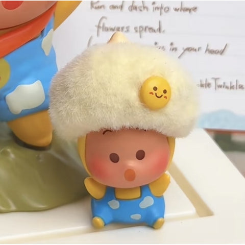 Twinkle Twinkle Pop Bean Live the Ordinary Blind Box Series: Armful of Wind (Confirmed Style)