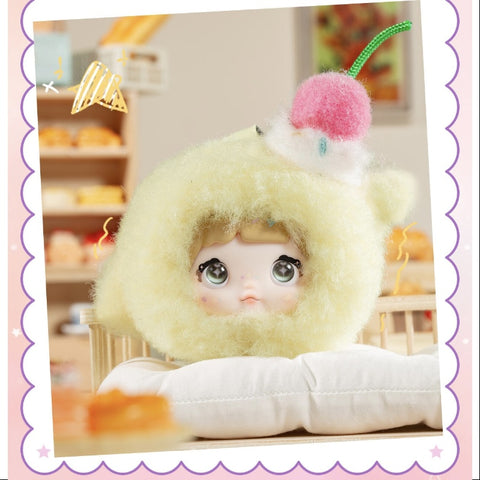 Nommi Sweetness 100% Vinyl Plush Pendant Series Pastry Chef