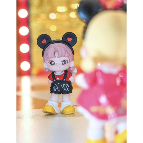 Disney DORA Loves Mickey Series Mickey