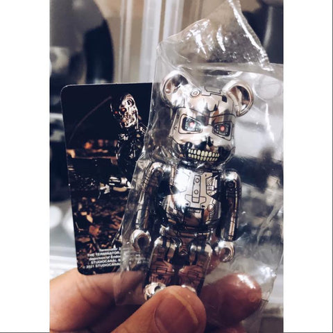 Bearbrick Series 43 SF Terminator 2 Judgment Day 100%