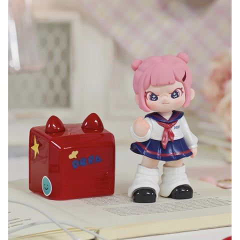 DORA 404 Block Blind Box Series: Net Addict (Confirmed Style)
