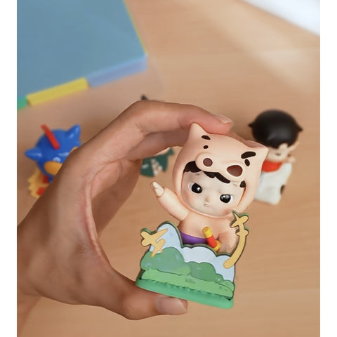 Hacipupu × CRAYON SHINCHAN One Day in Kasukabe Blind Box Series: It's Buriburizaemon Costume (Confirmed Style)
