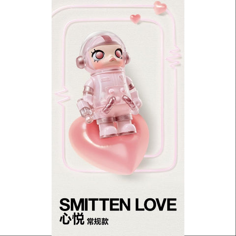 MEGA SPACE MOLLY 100% Series 4 Smitten Love (Regular)