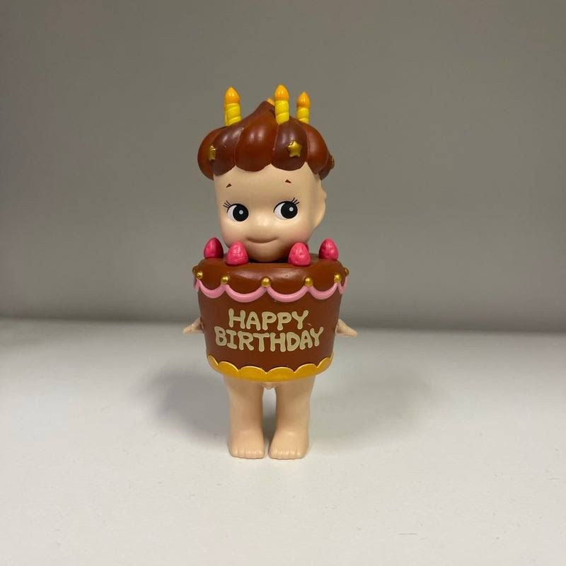 Sonny Angel Birthday Gift Series Chocolate Cake