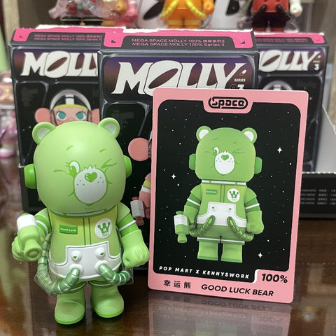 SPACE MOLLY MEGA 100% Series 3 Good Luck Bear