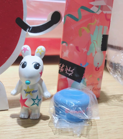 Série du 15e anniversaire de Sonny Angel, Star secrète Robby