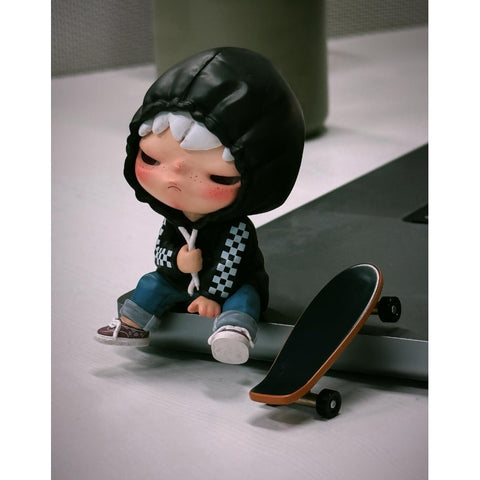 Hirono x Vans Figure Limited Edition